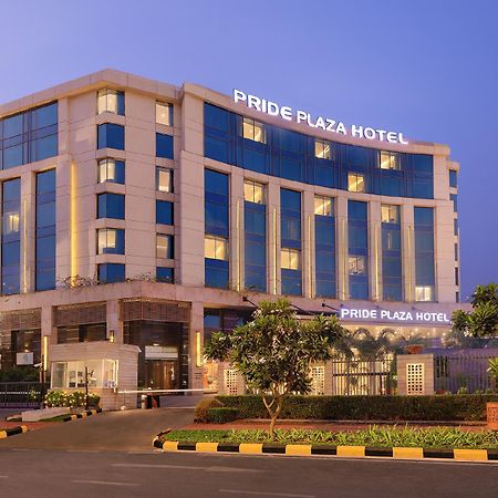 Pride Plaza Hotel, Aerocity New Delhi Exterior photo